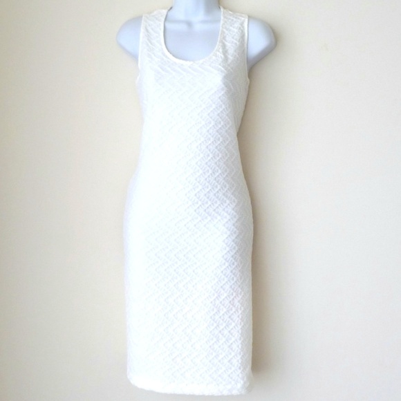 Shift Dress Textured Pullover Sleeveless White Sz Medium - Picture 2 of 6
